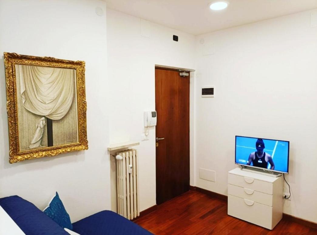 Residenza Le Mura 2 Apartment Verona Luaran gambar